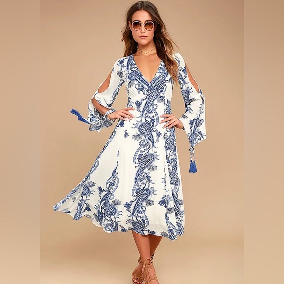 Lulus Dresses & Skirts - Lulu’s NWT Boat Life Blue and White Print Midi Dress Size M Resort Cruise